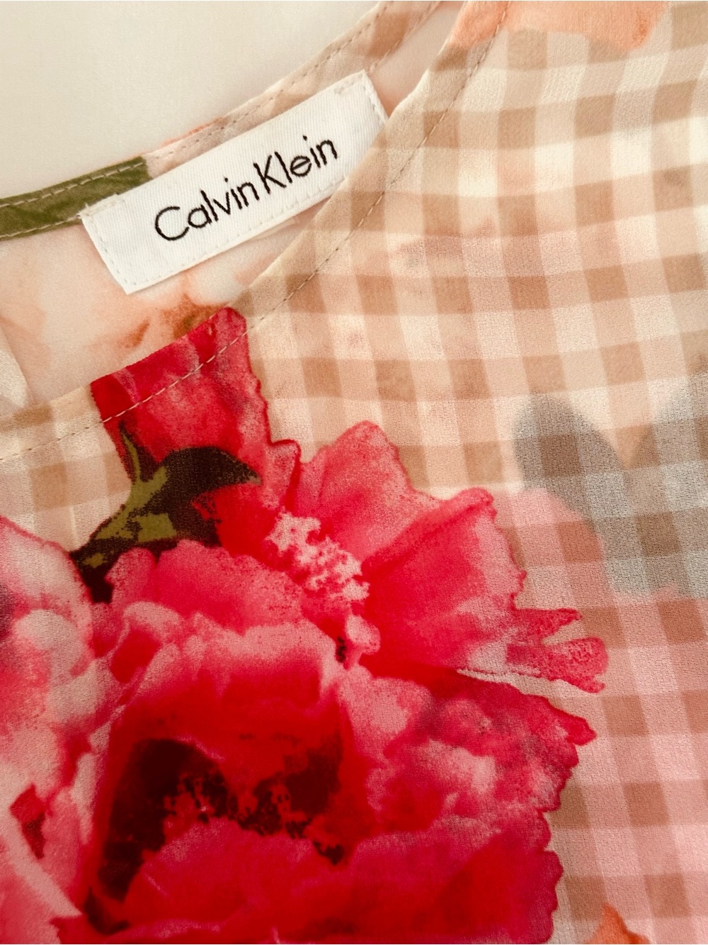 Calvin Klein Taupe Sheer Gingham Tunic with Floral Print + Blush Crop Pants=SET - Picture 2 of 9